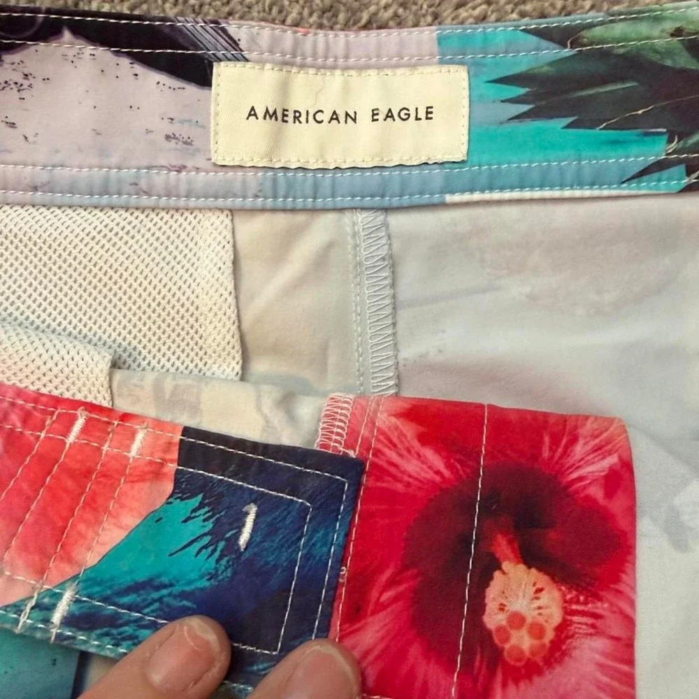 Men's American Eagle XS-Small Swim Trunks Hawaiian Beach Shorts